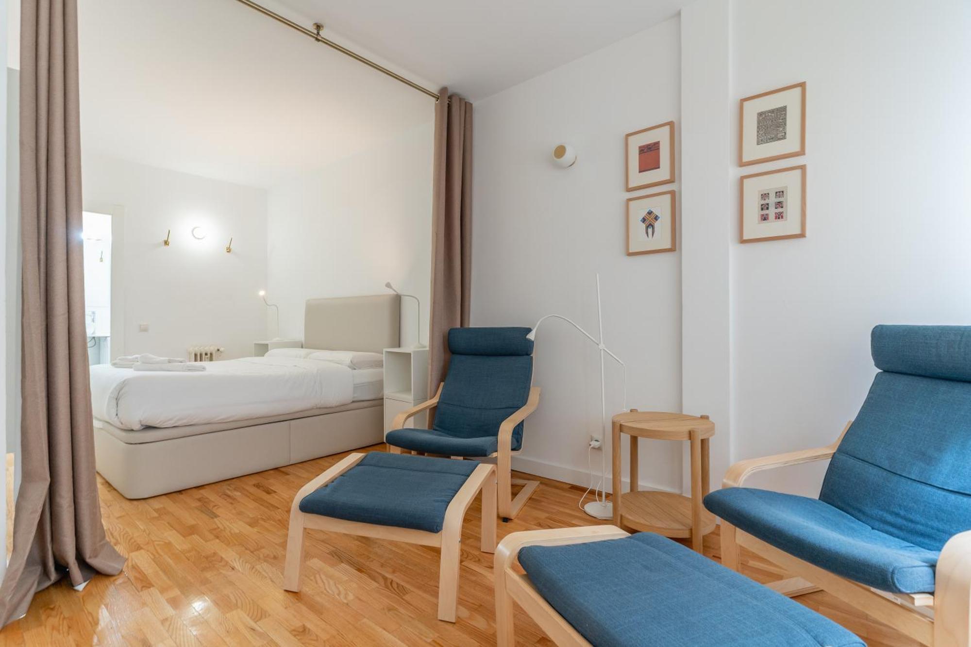 Cozy And Bright-1Bedroom 1Bathroom-Las Letras Мадрид Экстерьер фото